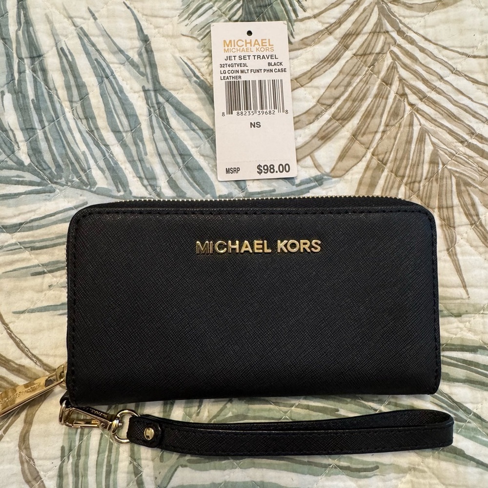 Michael Kors Black Saffiano Leather Wallet Wristlet NWT